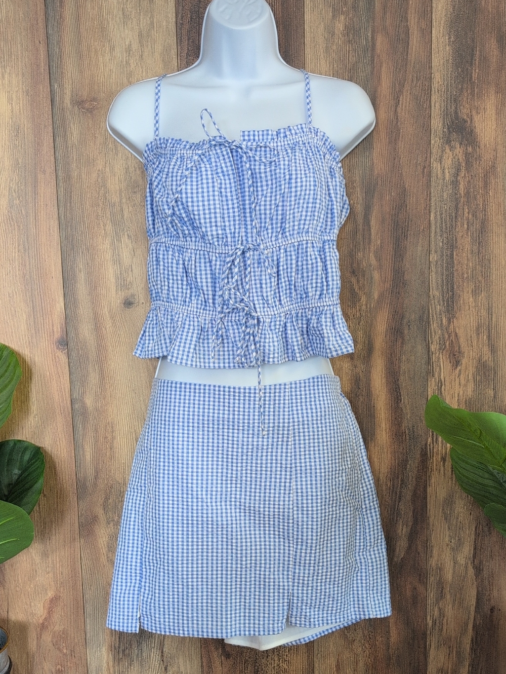 No Boundaries Blue and White Gingham Tank & Skirt Set L/L        T174